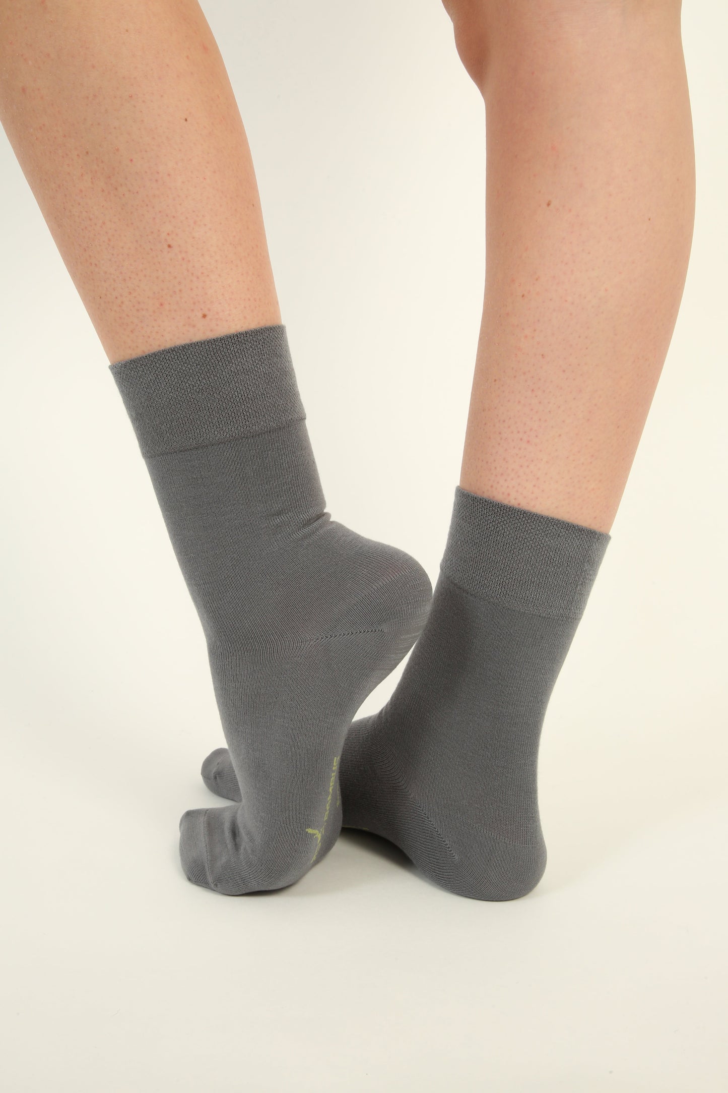 Grey seamless Bamboo Socks - 6 pairs